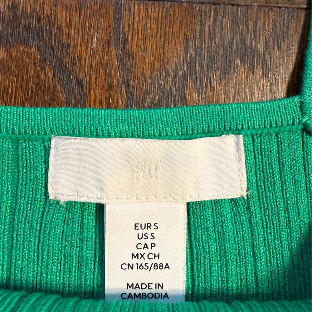 Green Ribbed Women's Top - S - Picture 3 of 4